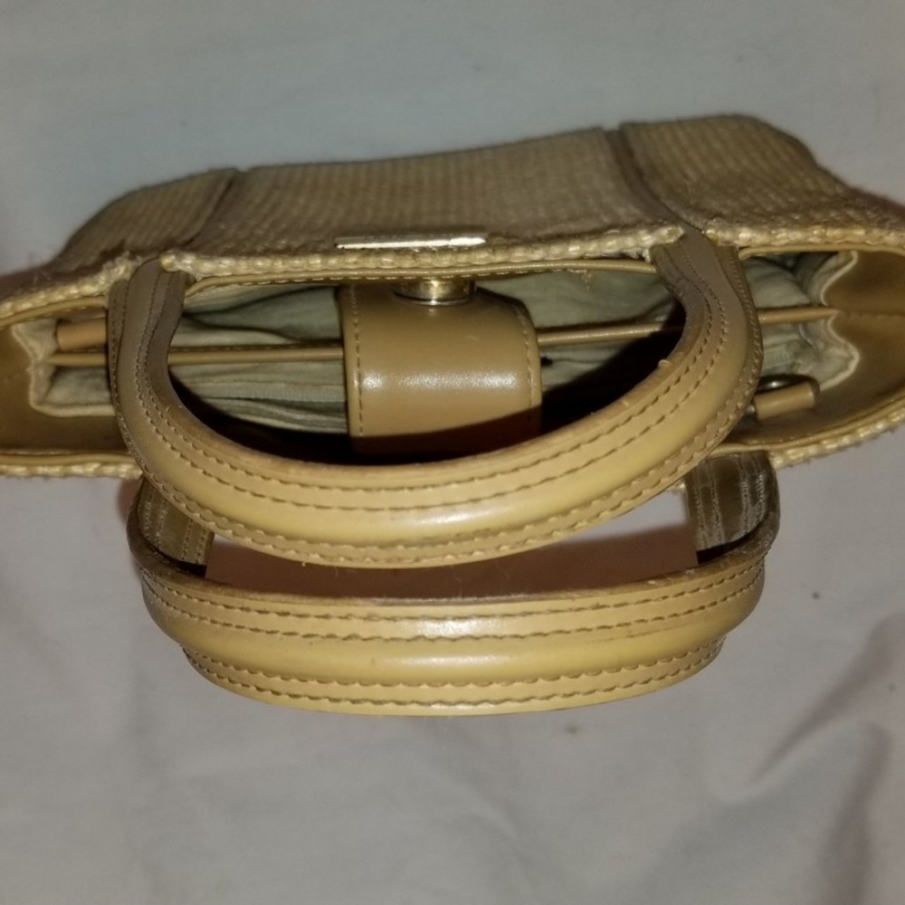 Vintage Nine West Faux Basket Weave - Small Bag - Picture 6 of 9